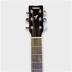 Yamaha FGX700SC Solid Top Cutaway Acoustic/Electric RH 6-String Guitar